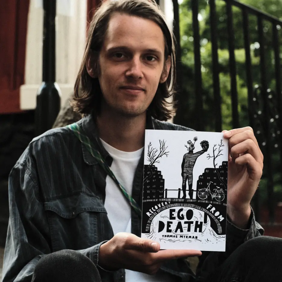 Book photo - credit to @samfqs Book photo - credit to @samfqs